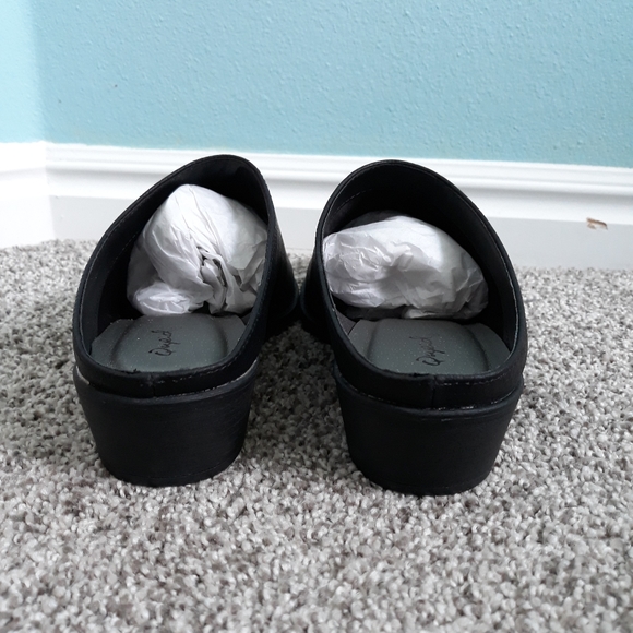 NWT Black Mules - Picture 3 of 4